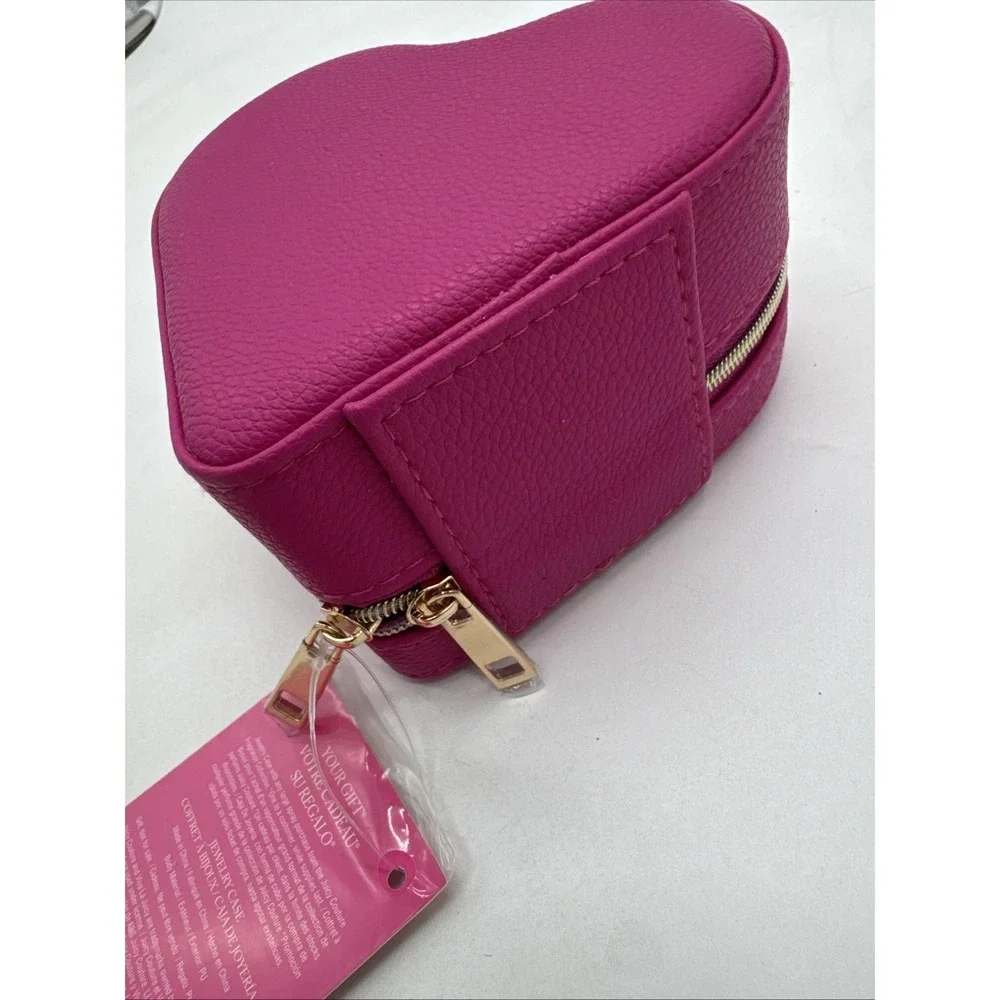 Juicy Couture NWT Pink Heart Zip Case For Jewelry